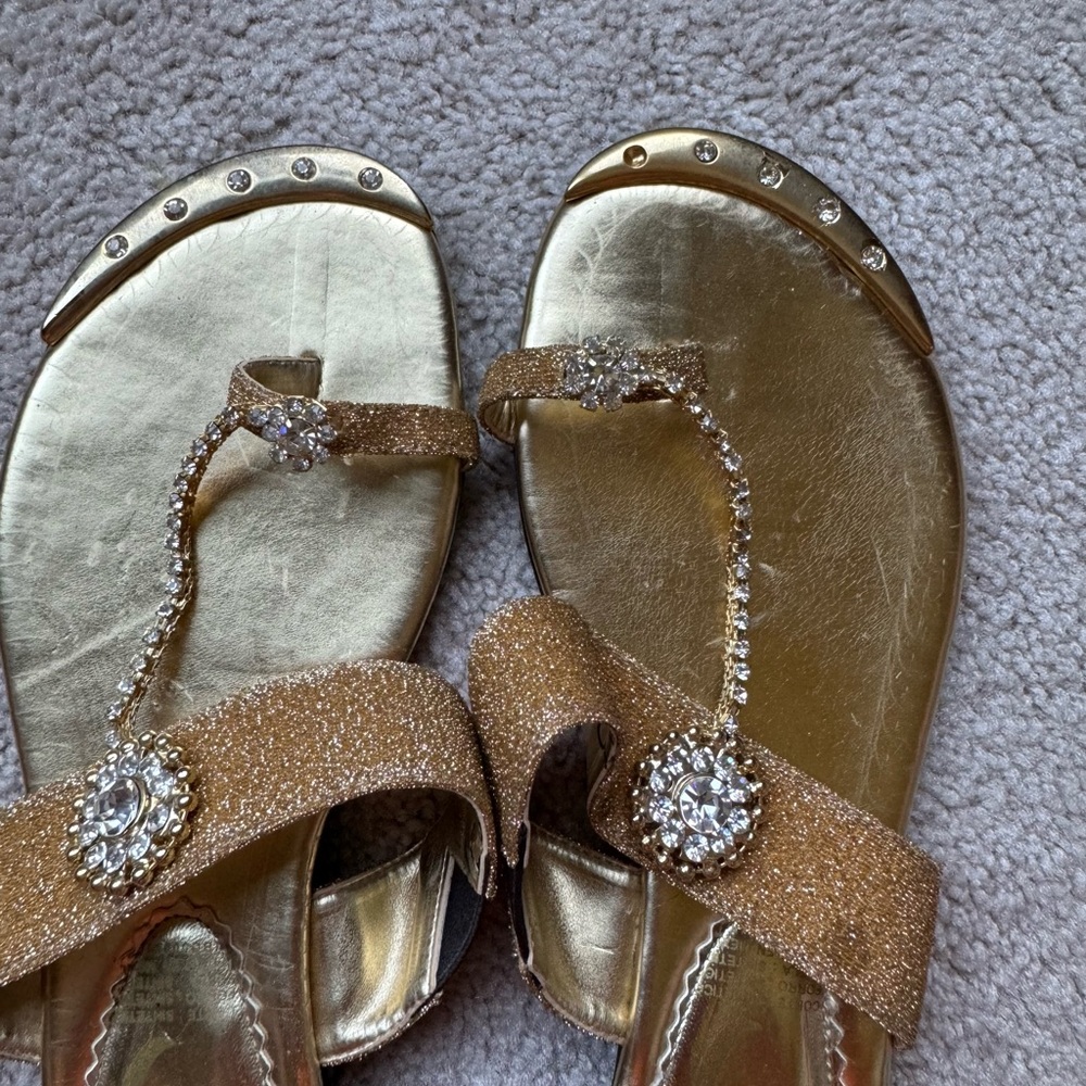 Ole Sandals - Picture 4 of 4